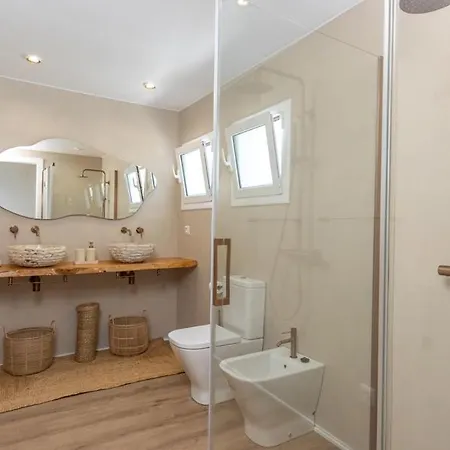 Aurea, Pool, Jacuzi And Panoramic View يوريت دي مار