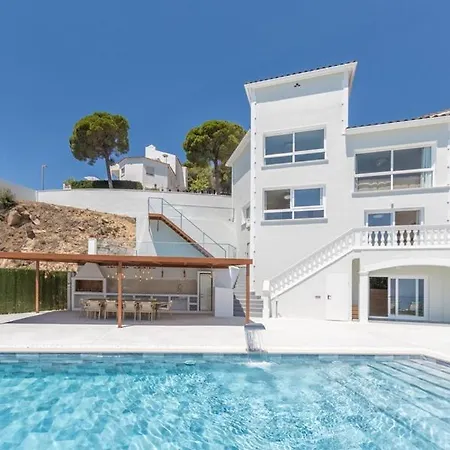 Aurea, Pool, Jacuzi And Panoramic View Villa *